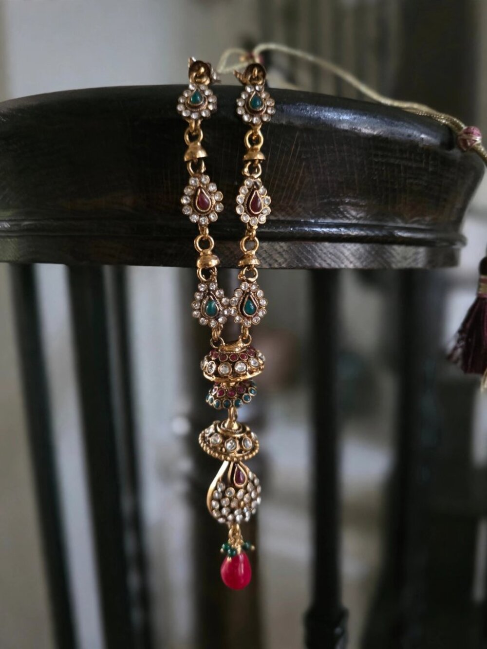 NWOT Antique Gold Kundan Polki Multi-Tiered Necklace Jhumka Earring Set